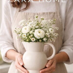 🌺 Zara Home Sculptural Pitcher Vase — Minimalist Ceramic Cream White